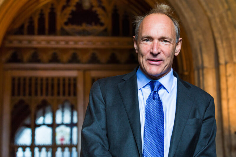 Tim Berners Lee smiling- famous inventors